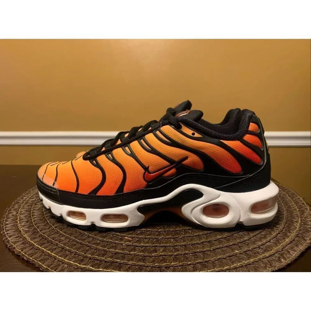 Nike Air Max Plus OG Sunset Tiger BQ4629-001 Men's Size 6 Women’s 7.5 Rare Retro